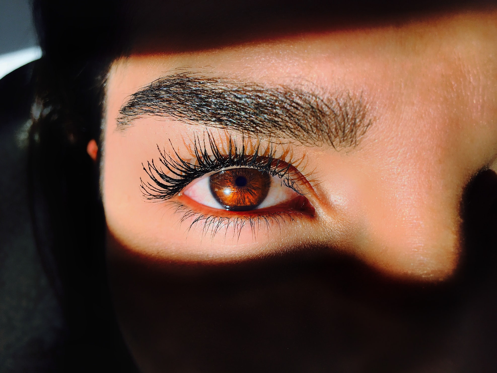 What Is Eyebrow Threading And How Long Does It Last?