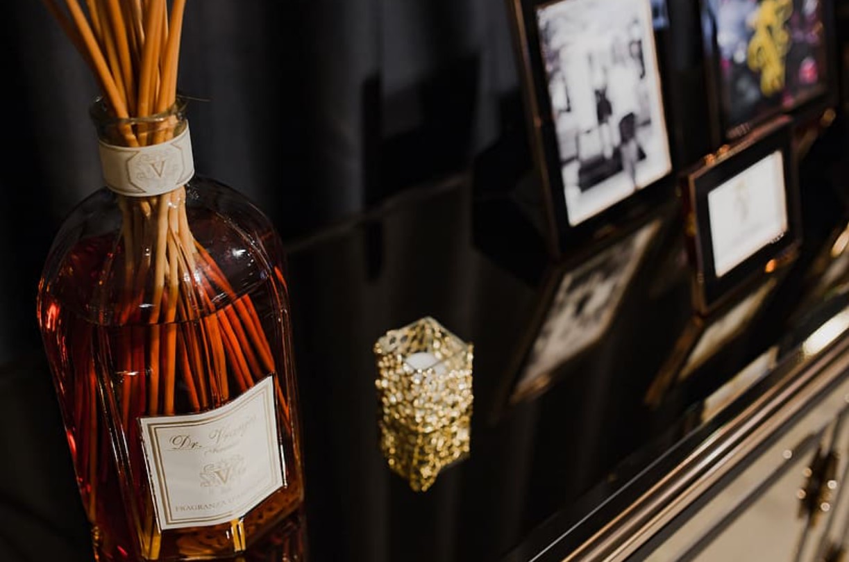 How Often to Change Reeds in a Diffuser 2024 Guide Active Lifestyle Woman