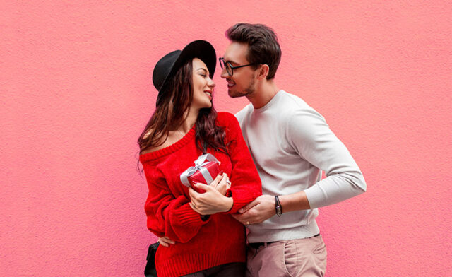 25 Amazingly The Best Quotes on Love to Express Your Heart!