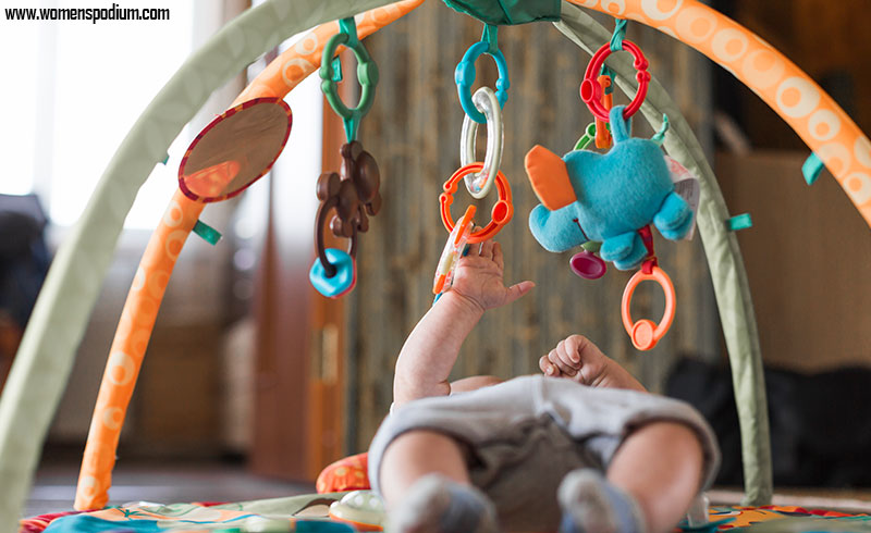 pack tbaby toys - Flying with a Toddler