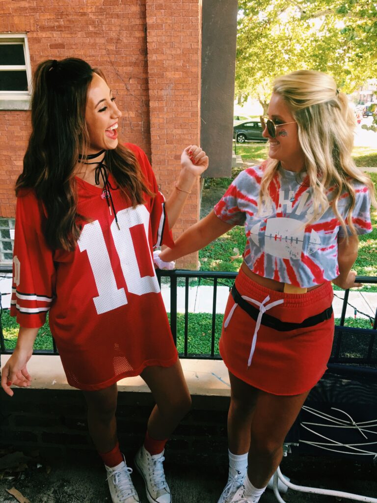 10 Cute College Game Day Outfits For Moms Active Lifestyle Woman 