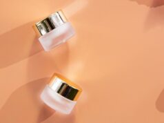 Custom Beauty Manufacturing vs Private Label: What’s the Difference?